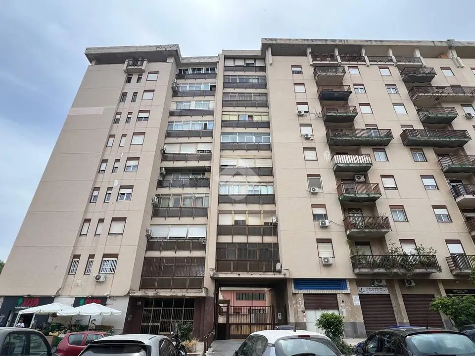 Quadrilocale in vendita a Palermo