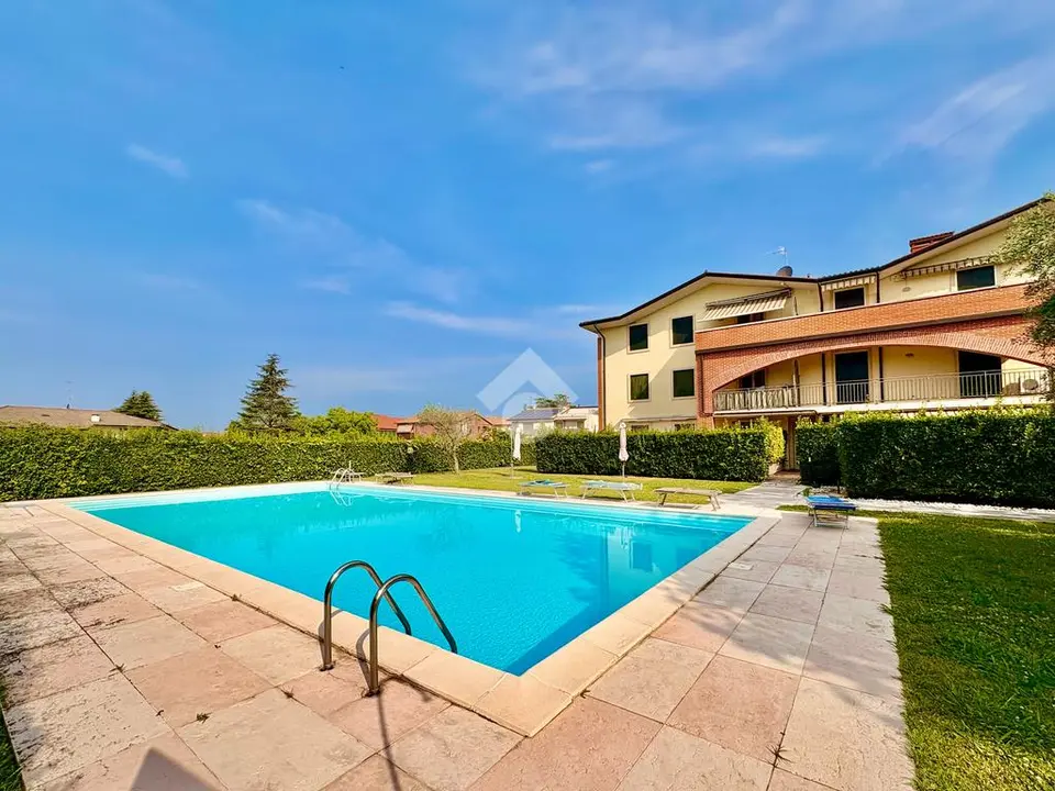 Quadrilocale in vendita a Bardolino