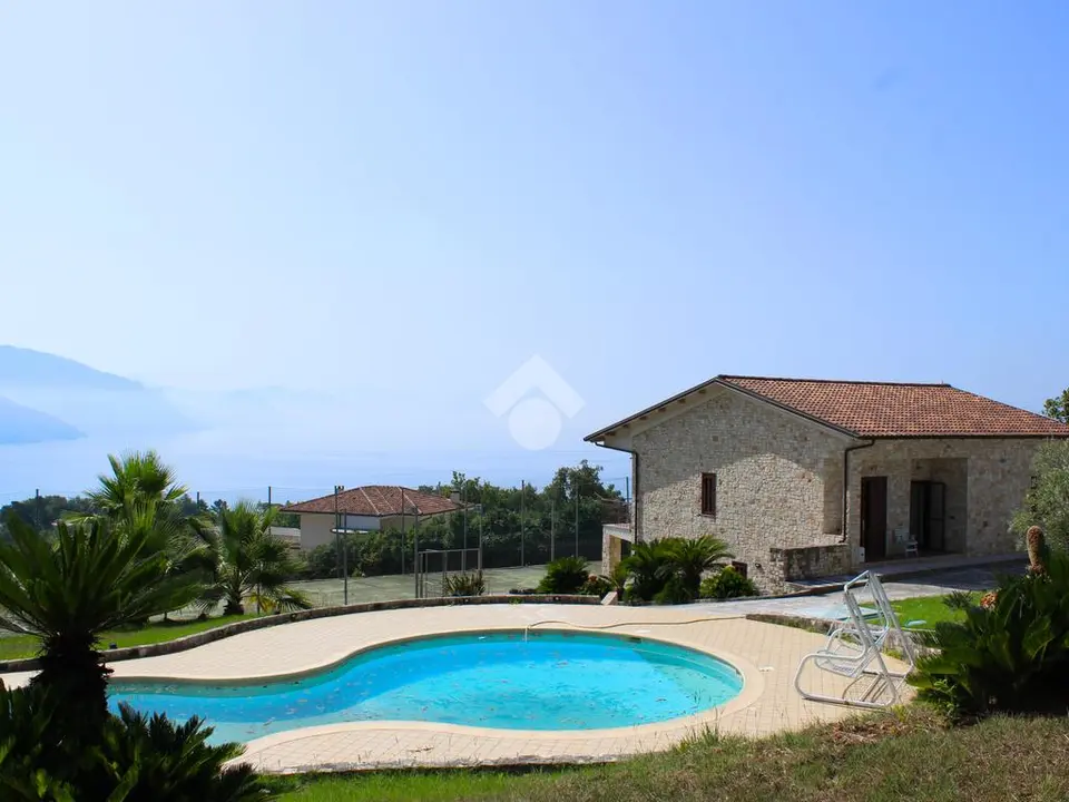 Villa singola in vendita a Ispani