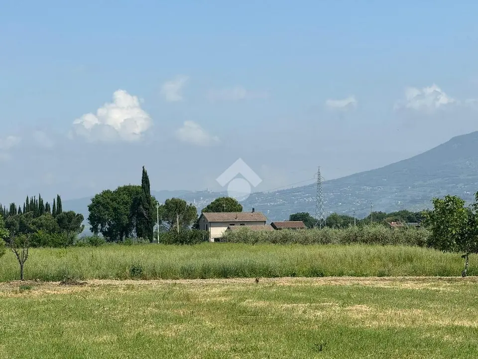 Ter. residenziale in vendita a Spello