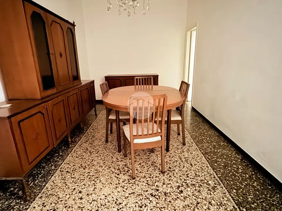 Quadrilocale in affitto a Genova