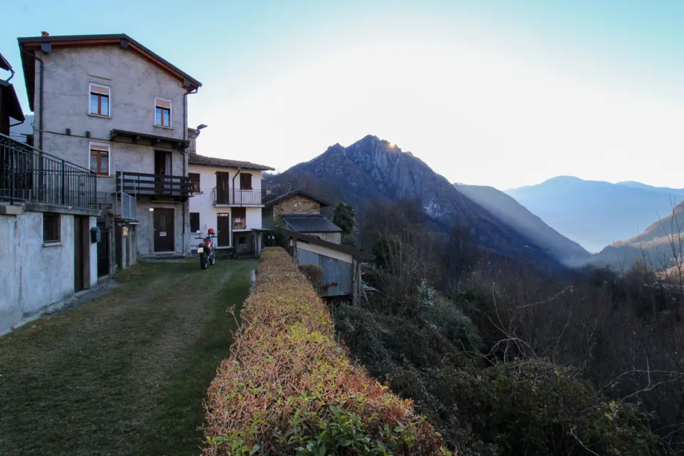 Casa Indipendente in Via Agli Ostani 4, San Bartolomeo Val Cavargna (CO)