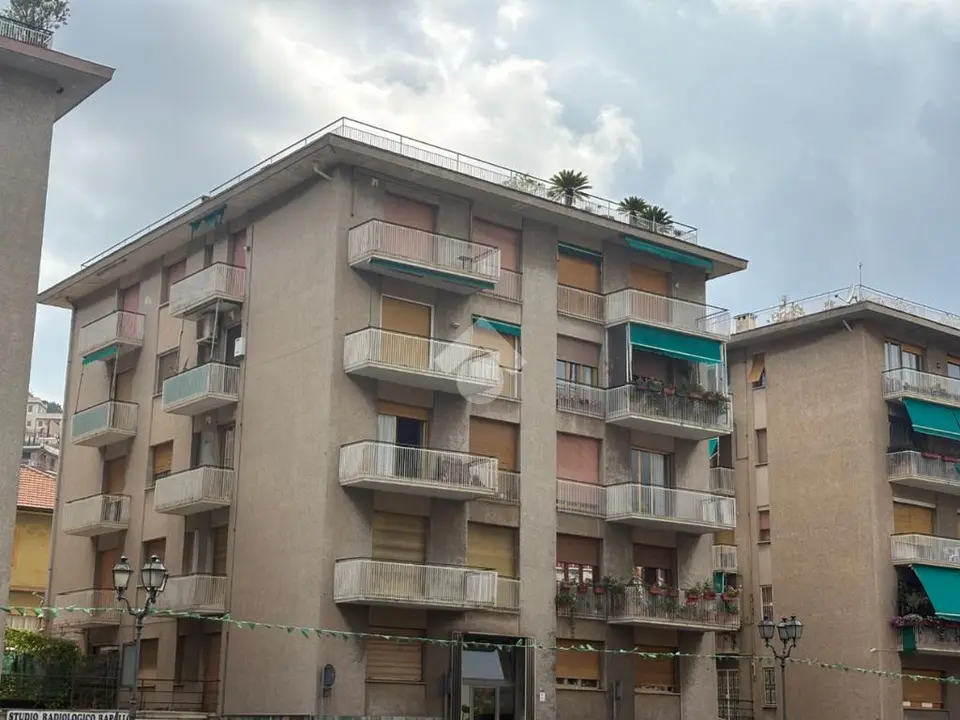 Quadrilocale in vendita a Rapallo