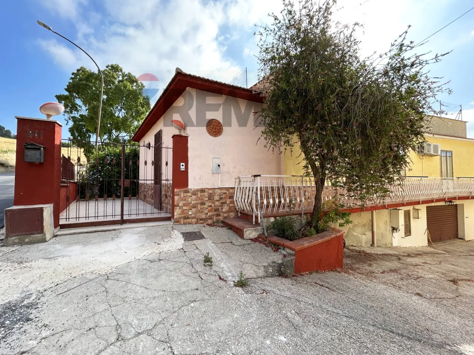 Casa Indipendente in Vendita a Valderice