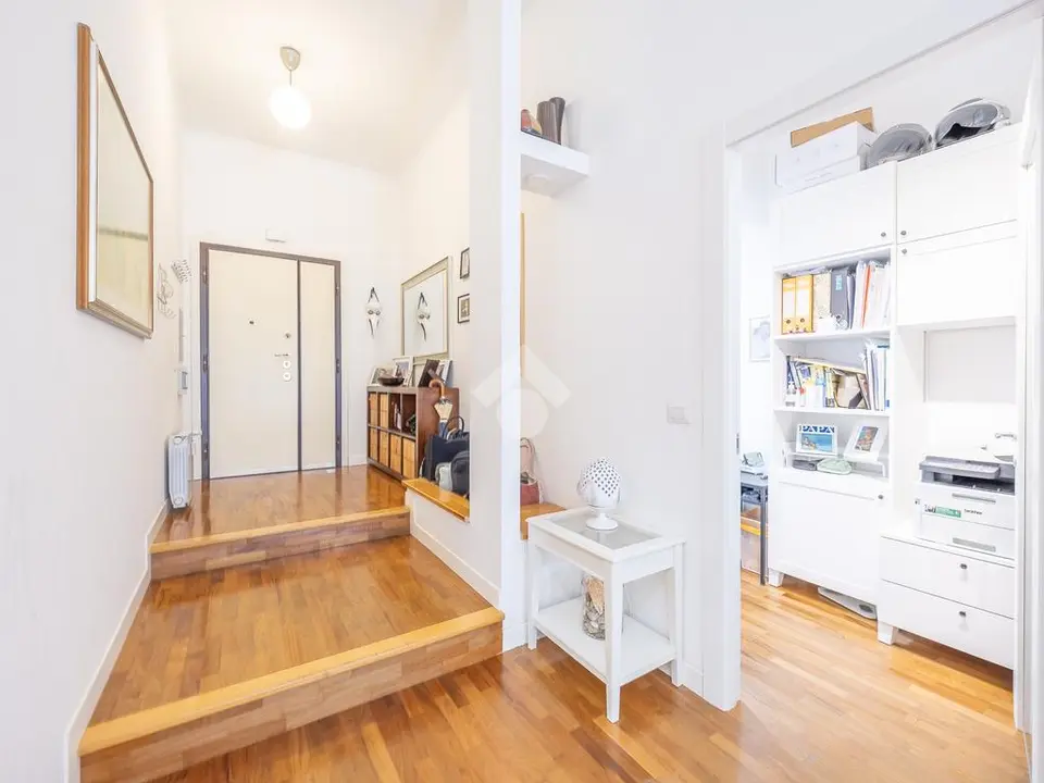 5 locali in vendita a Roma