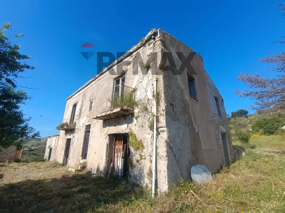 Rustico in Vendita a Favara