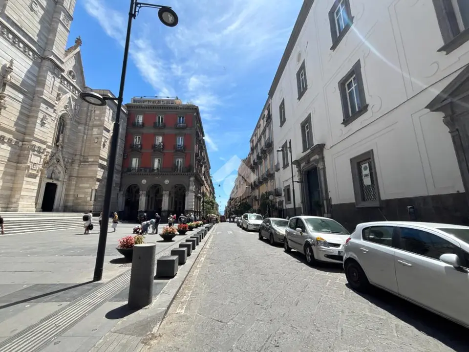 Trilocale in affitto a Napoli