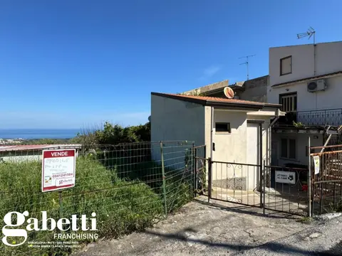 Casa Indipendente in Contrada Moreri Soprani 50, Patti (ME)