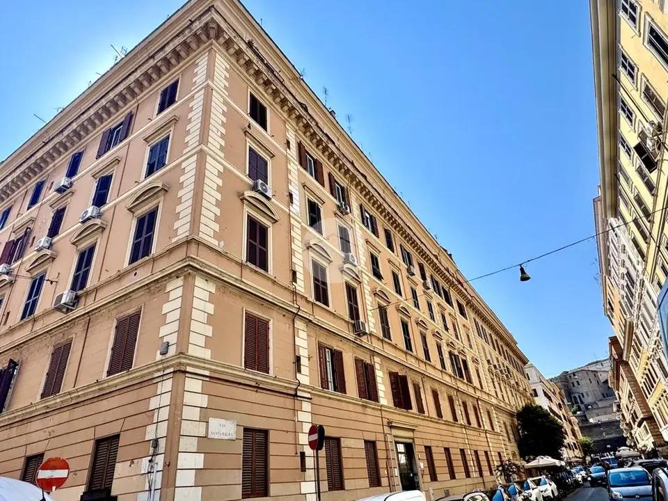 Trilocale in vendita a Roma