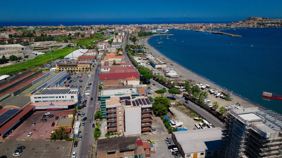 Appartamento in Via Acqueviole SNC, Milazzo (ME)