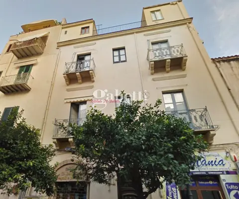 Appartamento in via Giacomo Matteotti, Cefalù (PA)