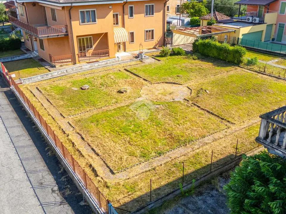 Ter. residenziale in vendita a Soave