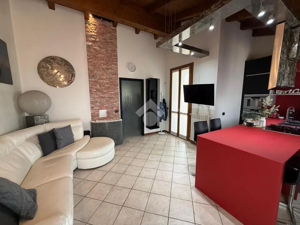 Bilocale in vendita a Romano Di Lombardia