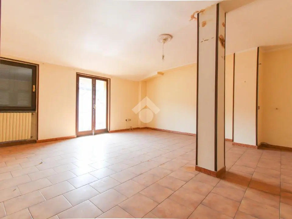 Casa semindipendente in vendita a Sabbio Chiese
