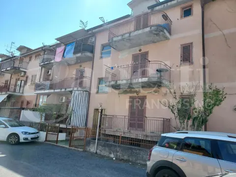 Appartamento in via basiliani, Scalea (CS)