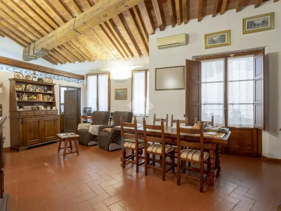 Quadrilocale in vendita a Firenze