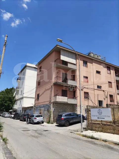 Appartamento in VIA FEDERICO DE ROBERTO 35, Caltanissetta (CL)