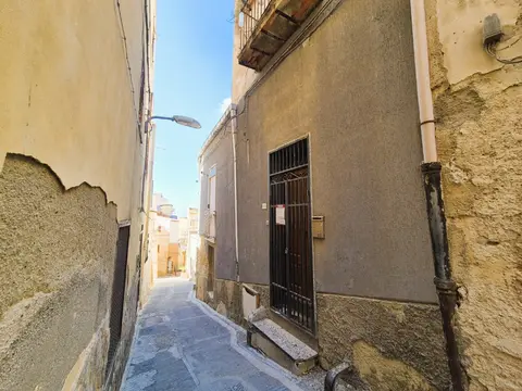Appartamento in Via Oblati 27, Agrigento (AG)